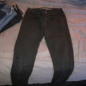 American Eagle ripped jegging
